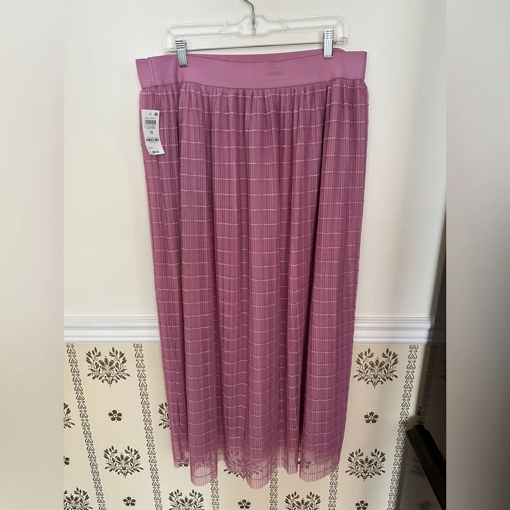 On 34th Tulle Mauve Orchid A-Line Midi Skirt Plus Size 1X - Picture 5 of 9
